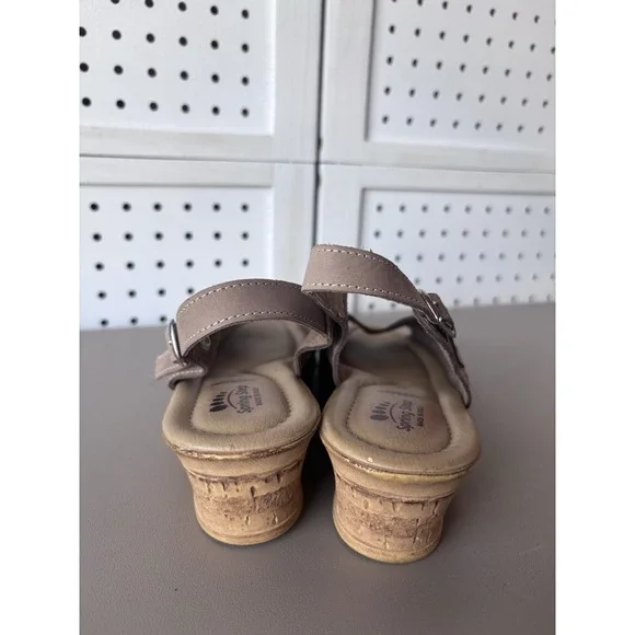 Spring Step Women's 40 Slingback Wedge Sandals Beige Leather Peep Toe Italy - Picture 3 of 7